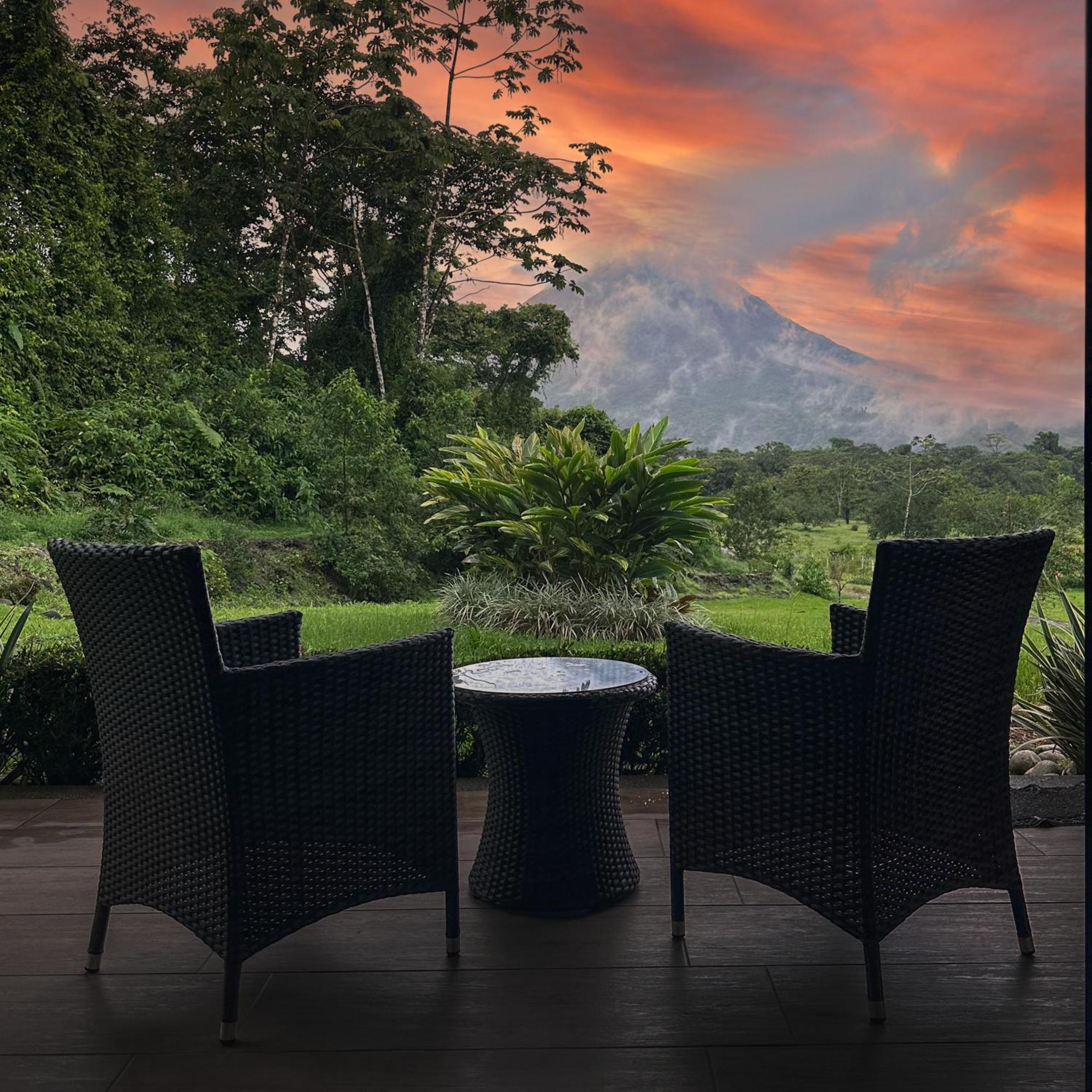 Arenal Roca Suites La Fortuna Exteriér fotografie